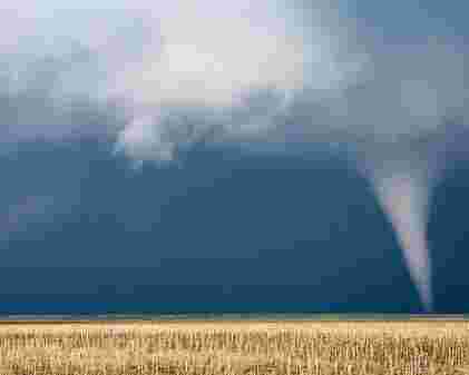 InkFork-article-tornado-warning-and-safety-precautions